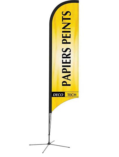 Display banderola tipo pluma